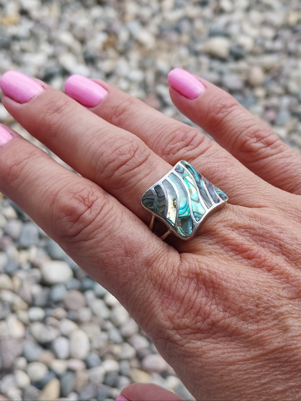 Sterling Silver Abalone Inlay Wave Sterling Ring - Green Accent